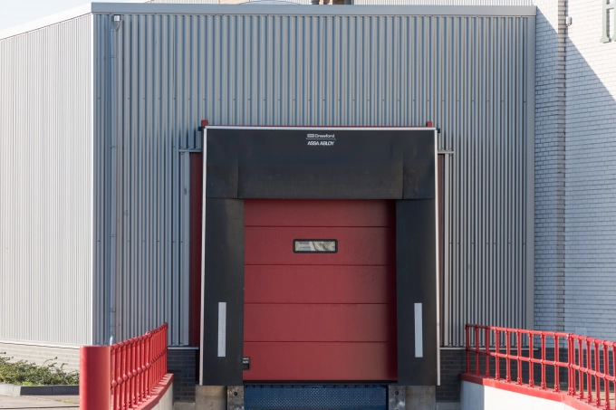 Dockshelters Rumping Transport